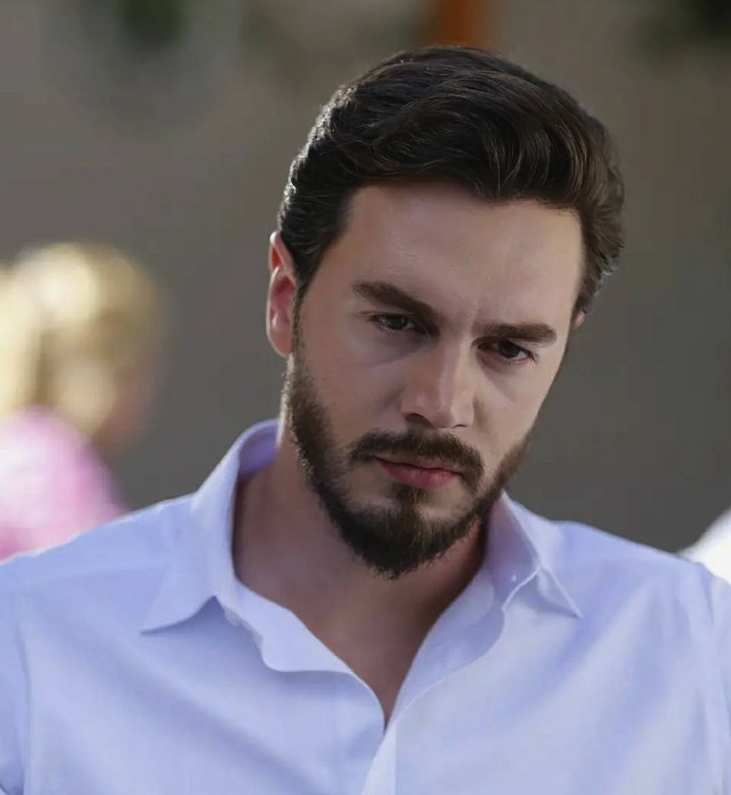 TRT Tabii dizi setinde akıllara durgunluk veren kaza! Başrol İsmail Ege Şaşmaz apar topar hastaneye kaldırıldı - Resim: 2