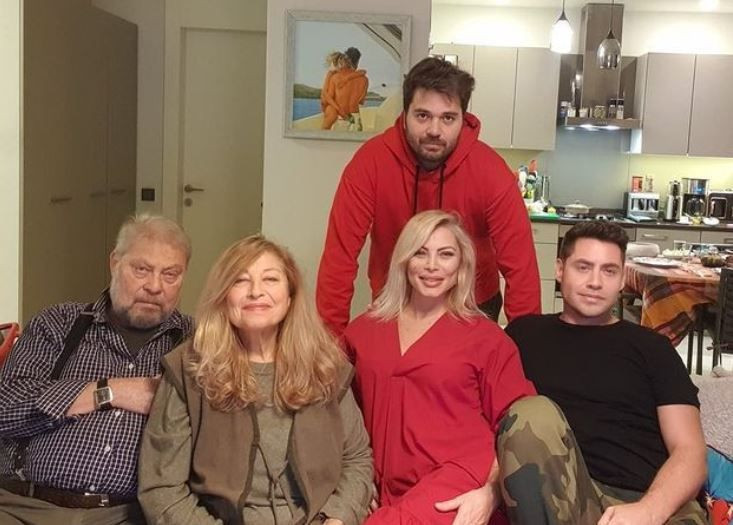 İkiz bebeklere hamile Seray Sever'den doğum gününde kötü haber Entübe babası için dua istedi - Resim: 3