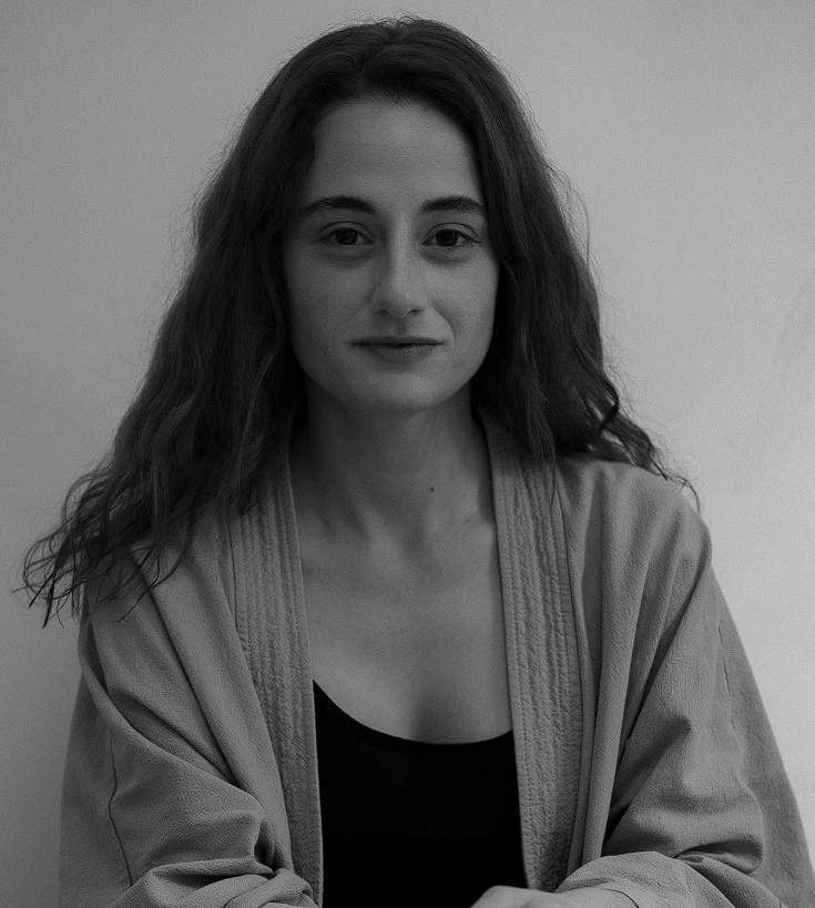 İlk cinsel deneyimini anlattı, 'Annem gülerek tepki verdi' dedi! Oyuncu Nazlı Bulum itirafıyla gündemde - Resim: 1