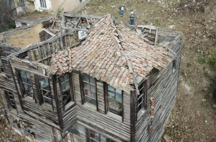 Hulusi Kentmen’in İzmit’teki evi harabeye dönmüştü müjdeli haber geldi - Resim: 3