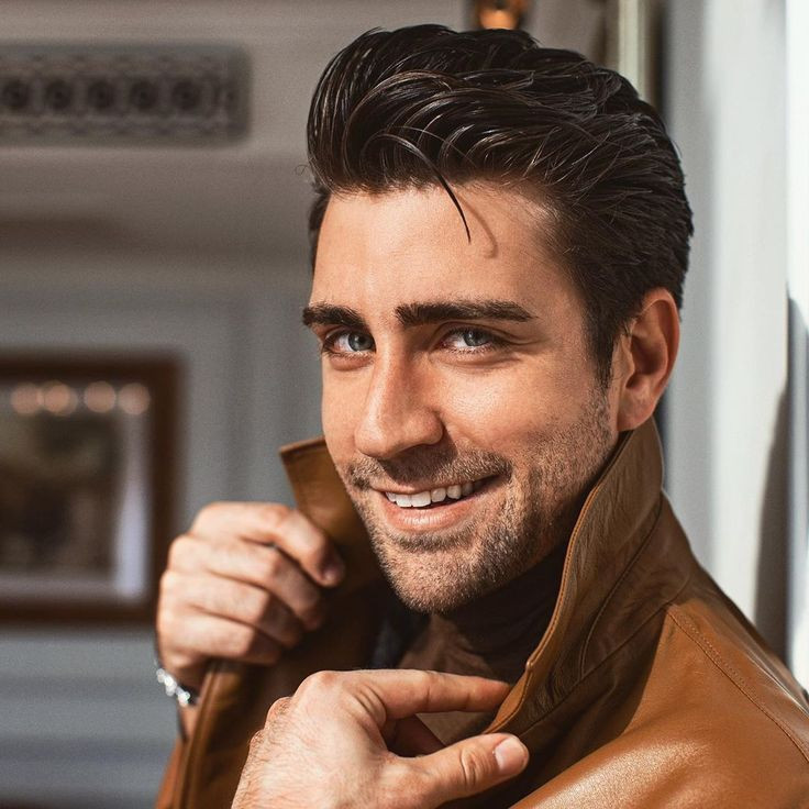 Bornozlu pozu olay yaratmıştı! Çağlar Ertuğrul o paylaşım hakkında konuştu - Resim: 4