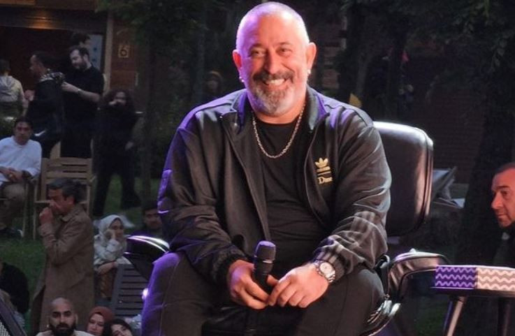 Cem Yılmaz'ın paylaşımı kafaları karıştırdı: Dayanamıyorum artık gel - Resim: 2