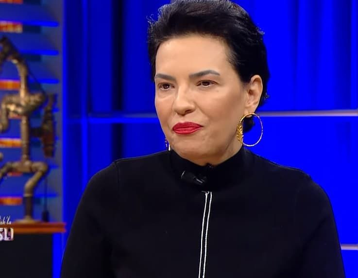 Yeşim Salkım'dan olay koronavirüs açıklaması! 'Anlayın artık dünyada bir salgın yok' - Resim: 1