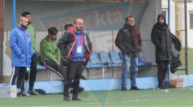 Trabzonsporlu Olcay Şahan bakın nerede taktik verirken görüntülendi - Resim: 3