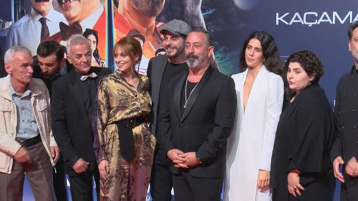 Cem Yılmaz'ın filmine boykot sosyal medyayı karıştırdı üstakıl göndermesi olay oldu - Resim: 2