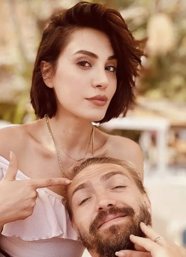 Şükran Ovalı'dan şaşırtan itiraf! "Genç kızlığım söndü resmen" - Resim: 4