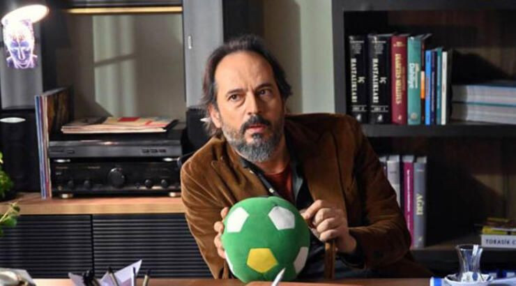 Kanal D dizisi Hekimoğlu'nun başrolü Timuçin Esen koronavirüse yakalandı - Resim: 2