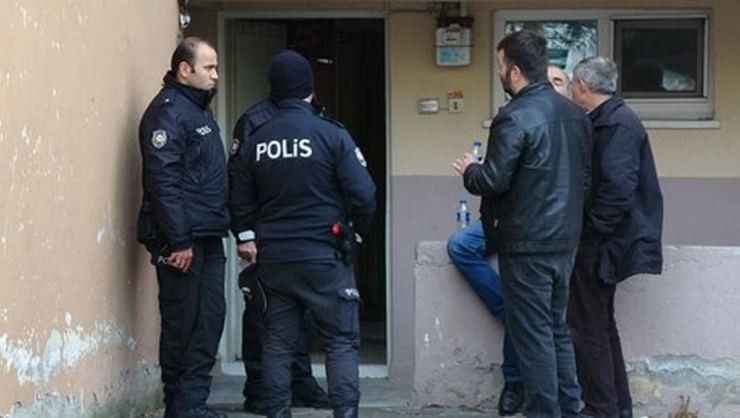 Ünlü oyuncu Erkan Can'ın ağabeyi evinde ölü bulundu! - Resim: 3