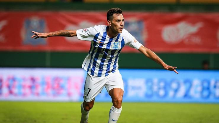 Eran Zahavi'nin eşi Shay Zahavi: Fenerbahçe taraftarının gücünü gördük - Resim: 1