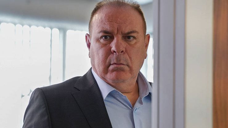 Sadakatsiz'in Haluk'u Burak Sergen'den beklenen haber geldi oğlu açıkladı - Resim: 1