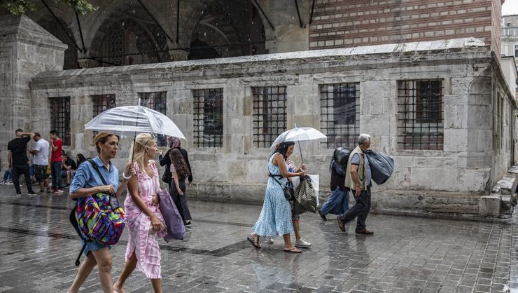 Çok fena geliyor! İstanbul için sel alarmı verildi sokağa çıkarken dikkat - Resim: 4