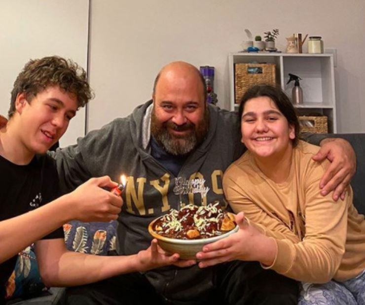 MasterChef Somer Şef'in gençlik fotoğrafı sosyal medyayı salladı! Bambaşka biri... - Resim: 1