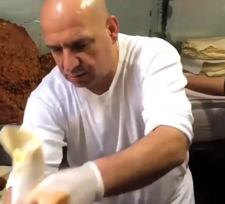 Asabi Çiğ Köfteci Ali Usta mesleği bıraktı! Bakın nereye gitti - Resim: 1