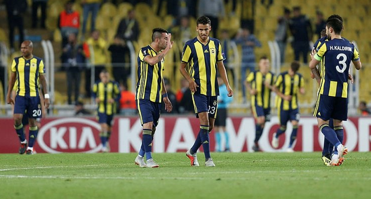 Fenerbahçe paramparça! İşte o gruplaşmalar - Resim: 1