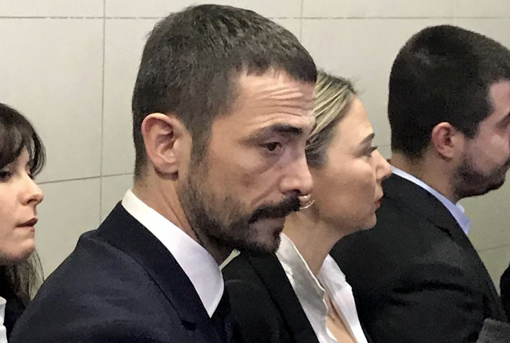 Ahmet Kural Sıla'yı çabuk unuttu! Genç kadınla yakınlaşma anı böyle görüntülendi - Resim: 4