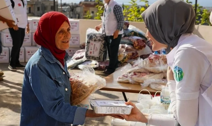 Gamze Özçelik’in eşinden yürek ısıtan romantik jest! O sözler sosyal medyayı salladı - Resim: 7