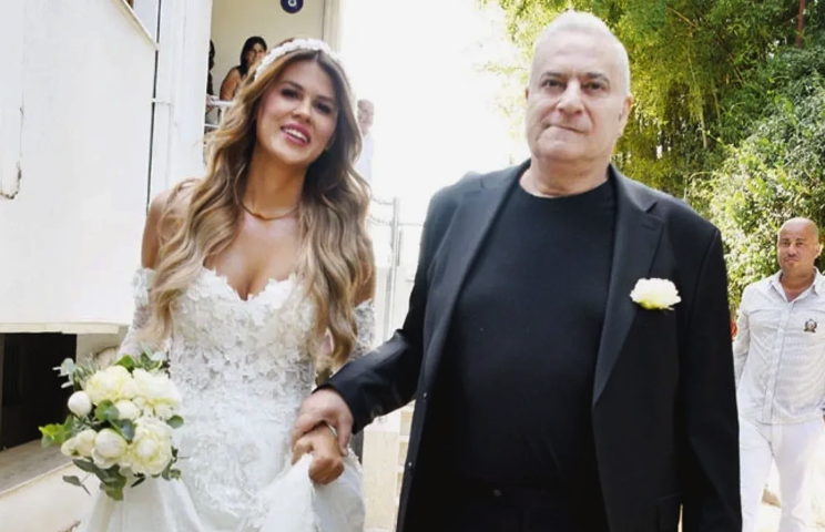 Mehmet Ali Erbil'den eşi Gülseren Ceylan'a servet değerinde hediye! Görenlerin ağzı açık kaldı: ''Yok artık!'' - Resim: 1