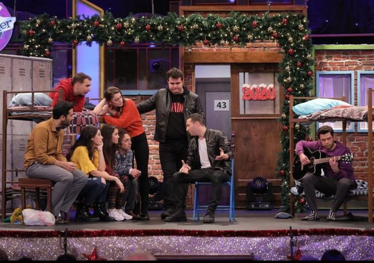 KANAL D'de Çok Güzel Hareketler 2 depremi... Star Tv'ye kaptırdı işte yayın tarihi - Resim: 2