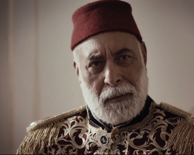 Türbede dua etti bakın kim o isim - Resim: 1