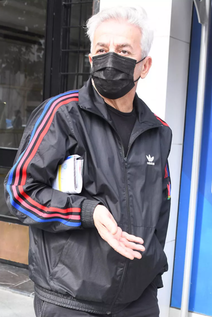 Ücreti duyan Zafer Algöz isyan etti! Cem Yılmaz hayranlarını sevindiren haberi verdi - Resim: 1