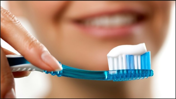 Diş fırçalarken bunu yapmayın - Resim: 2