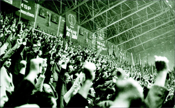 Necmettin Erbakan yaşamını yitirdi - Resim: 2