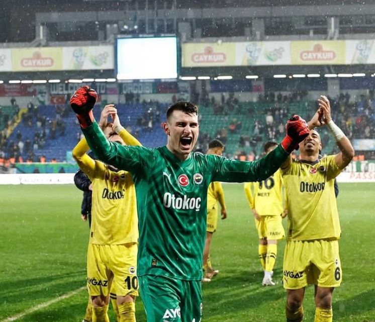 Livakovic Fenerbahçe'den ayrılıyor! Yeni adresi netleşti - Resim: 2