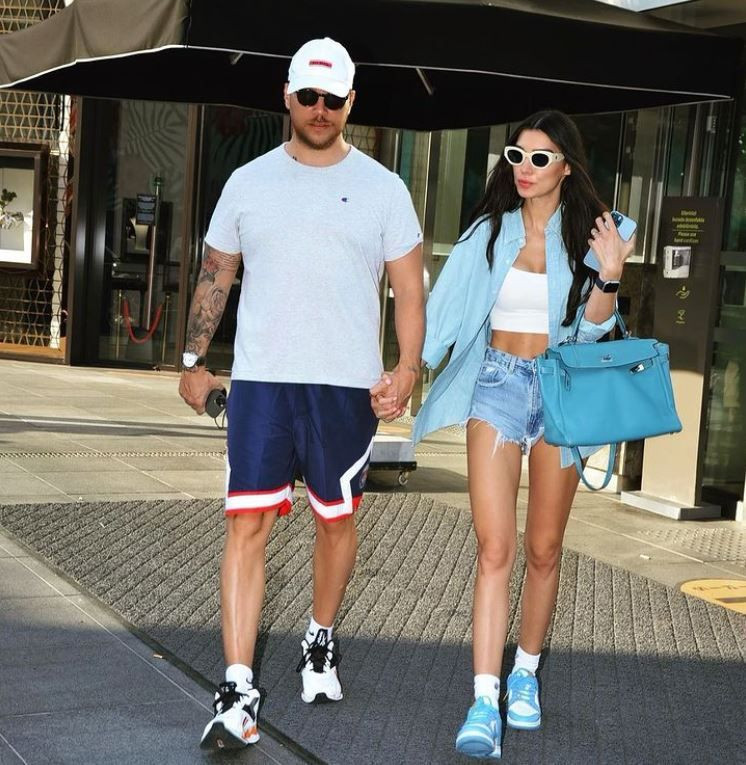 Sinan Akçıl ve Burcu Kıratlı boşanıyor mu ikinci kez ayrılık şoku - Resim: 2