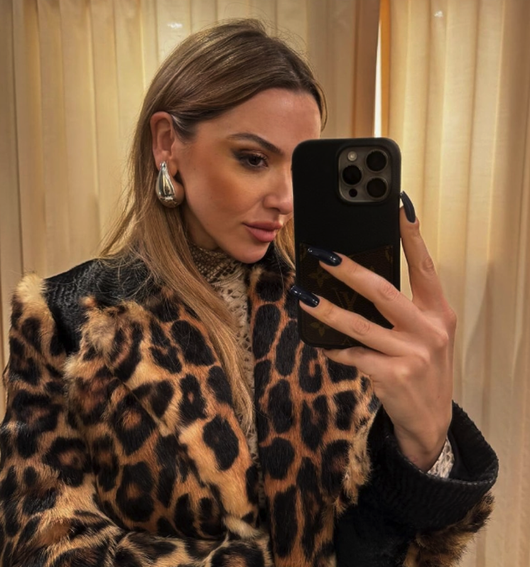 Hadise serbest bırakılınca konsere çıktı hüngür hüngür ağladı! O beş soru sorulmuş - Resim: 1