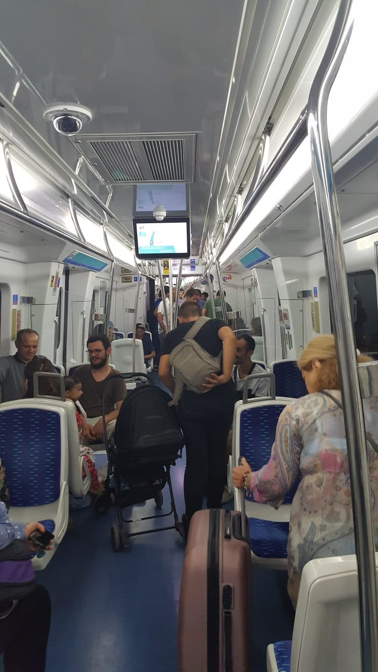 Tren raydan çıktı faciadan dönüldü - Resim: 4