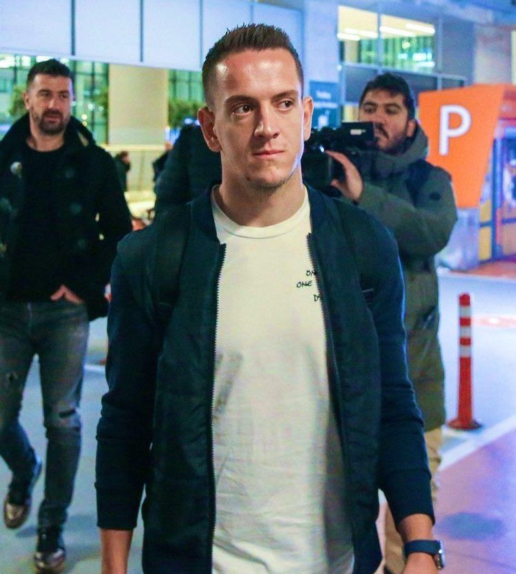 Amir Hadziahmetovic bugün Beşiktaş'a imzayı atacak Cumartesi direk ilk 11'de sahaya çıkacak - Resim: 2