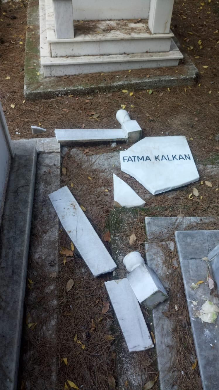 Antalya'da mezarlıklara zarar verip Türk bayraklarını söktü yakalanınca 'moralim bozuktu' dedi - Resim: 4