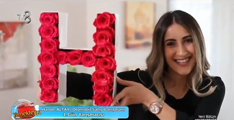 Yemekteyiz yeni yarışmacıları Ebru kimdir Tansu ve Meleha nereli? - Resim: 2