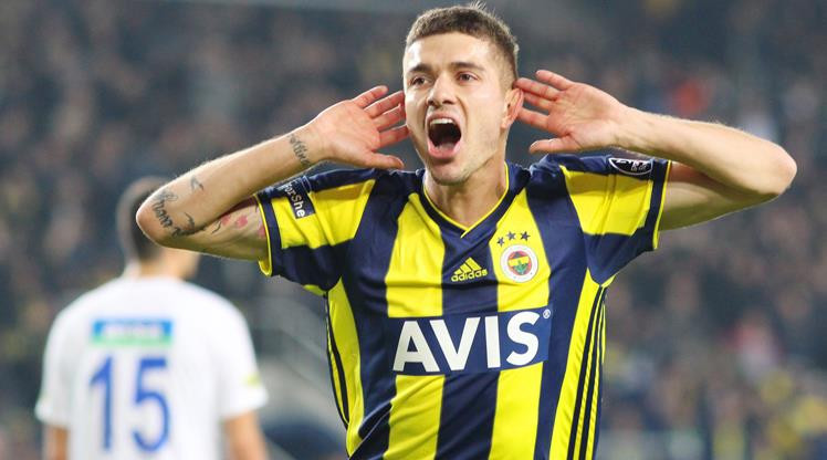 Kural hatası mı var? Erman Toroğlu'ndan penaltı yorumu! - Resim: 2