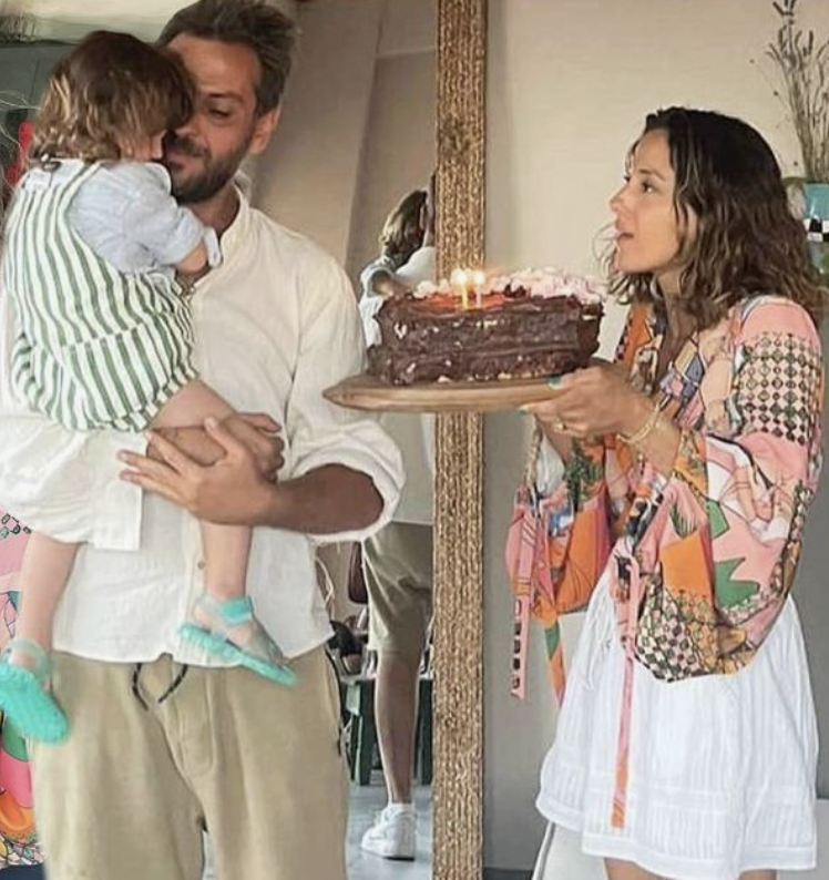 Erkan Kolçak Köstendil ve Cansu Tosun'dan boşanma sonrası buluşma! Oğulları için bir arada... - Resim: 3