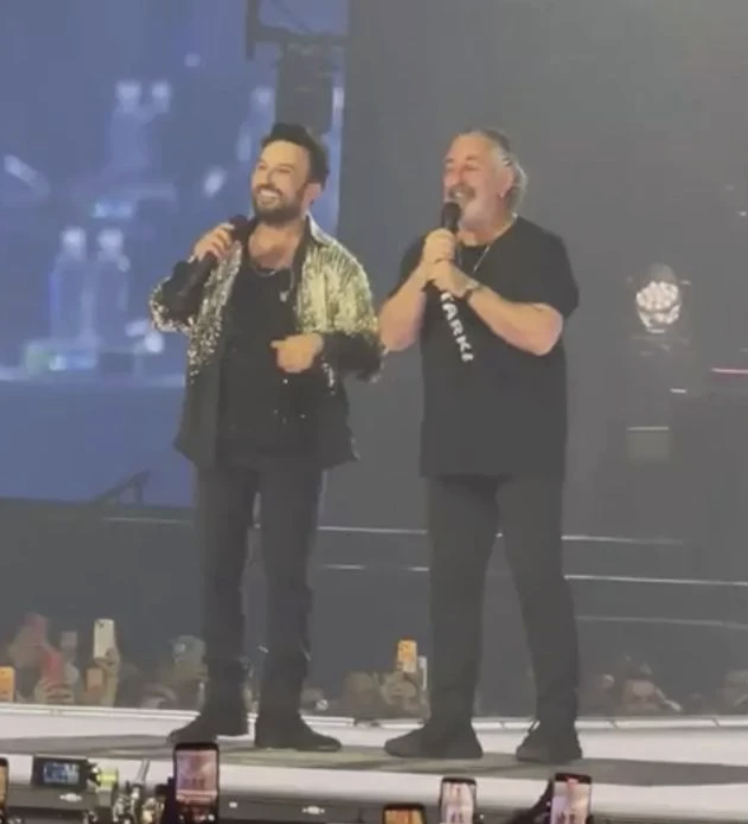 Tarkan konserinde Cem Yılmaz rüzgarı! İzleyenler şoke oldu... - Resim: 4