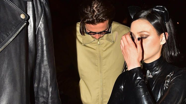 David ve Victoria Beckham çiftinin oğulları Brooklyn Beckham'ın hızına yetişilmiyor - Resim: 2