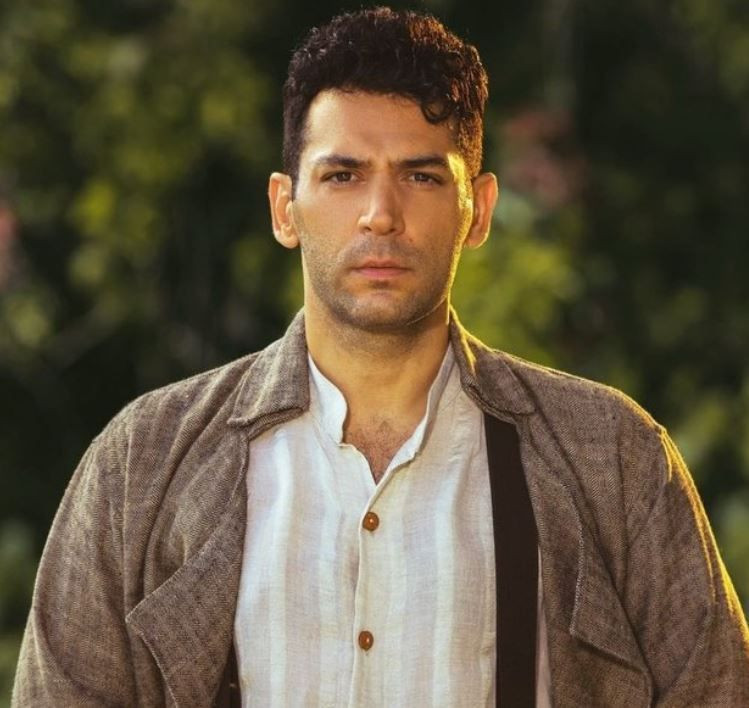 Ukrayna'da savaşa hayır paylaşımlar Ünlüler Rusya'nın Ukrayna zulmüne sessiz kalmadı - Resim: 4