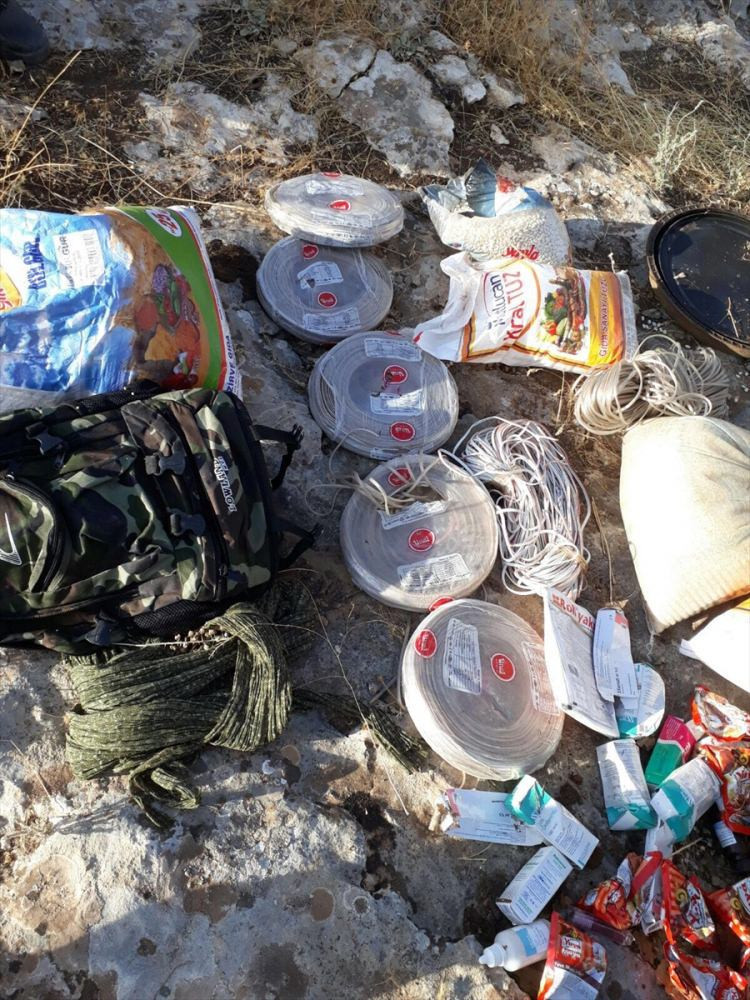 Diyarbakır'da PKK'ya büyük darbe! İçinden bakın ne çıktı - Resim: 3