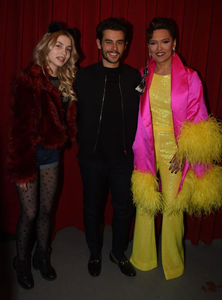 Deprem sonrası paylaşımıyla Demet Akalın'ı kızdıran Aleyna Tilki sessizliğini bozdu - Resim: 1