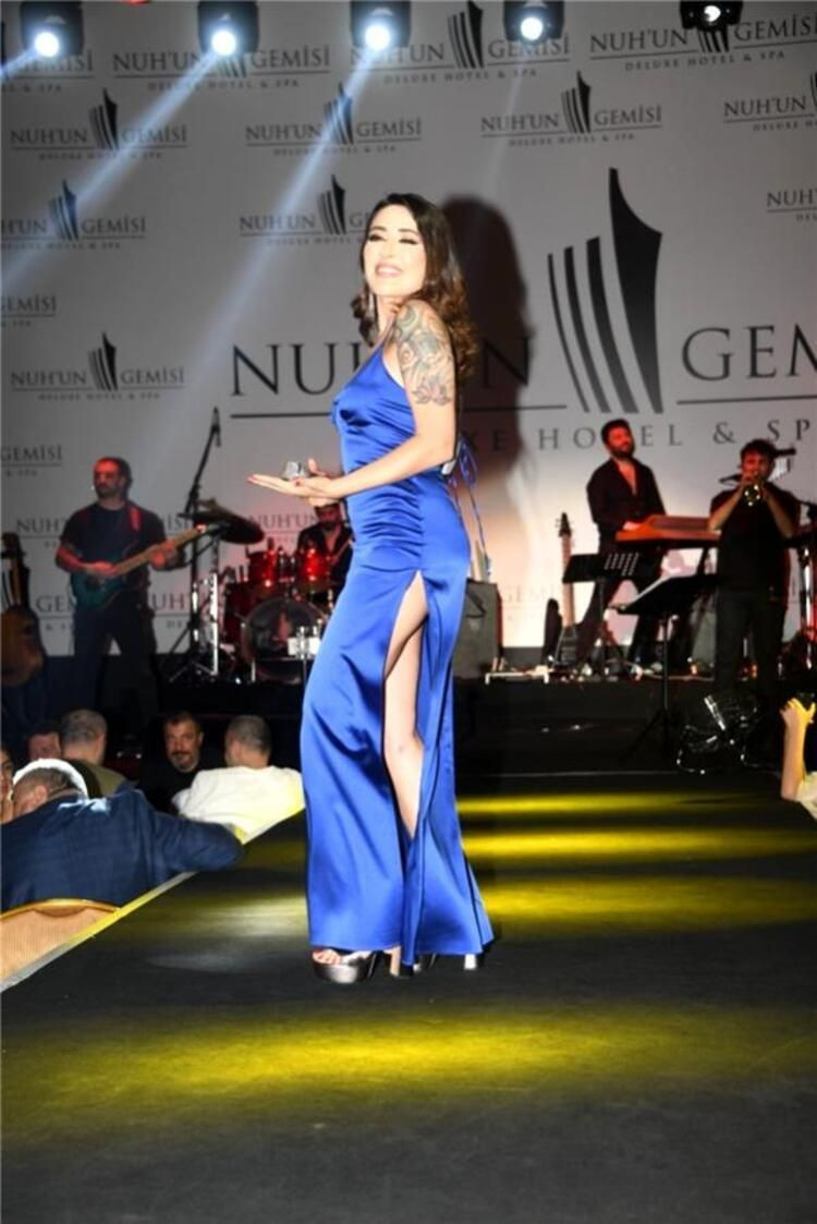 Gülşen'e gönderme yaptı! "Bana 'Traktör Mosso' derler" diyen Melek Mosso olay oldu - Resim: 1