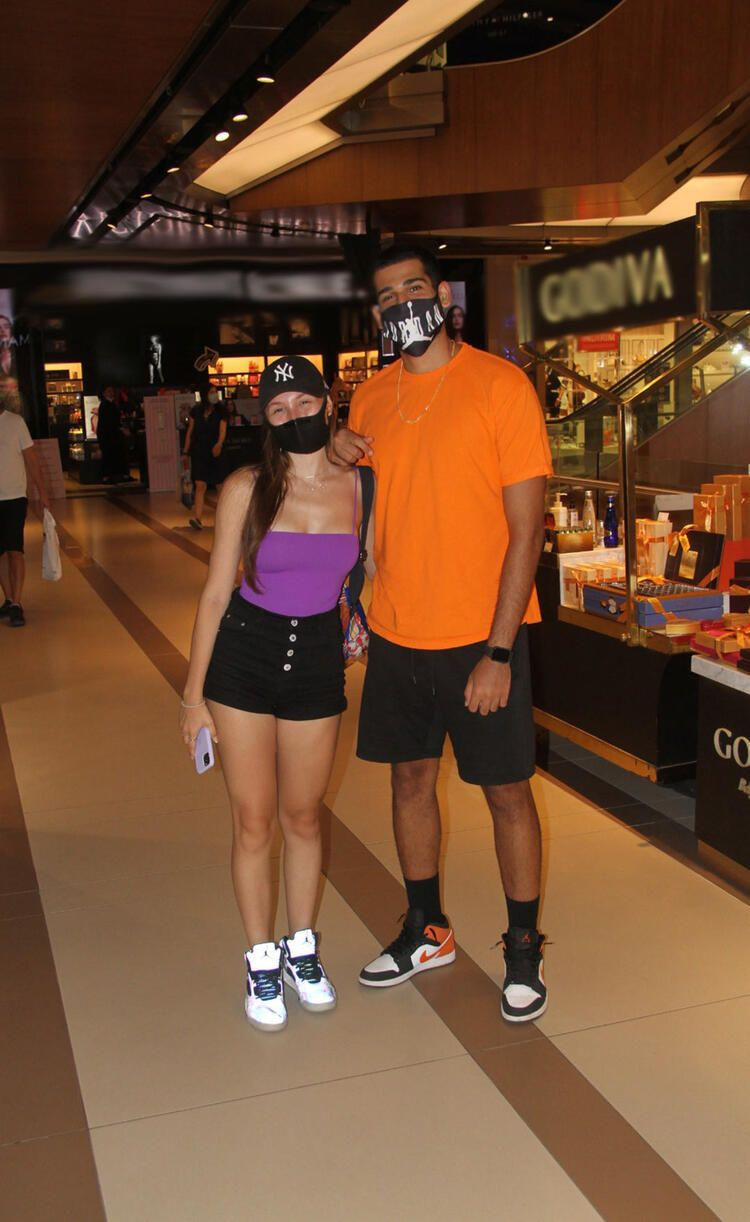 İran'da 4 ay mahsur kalan İlayda Akdoğan İstanbul'a geldi - Resim: 3