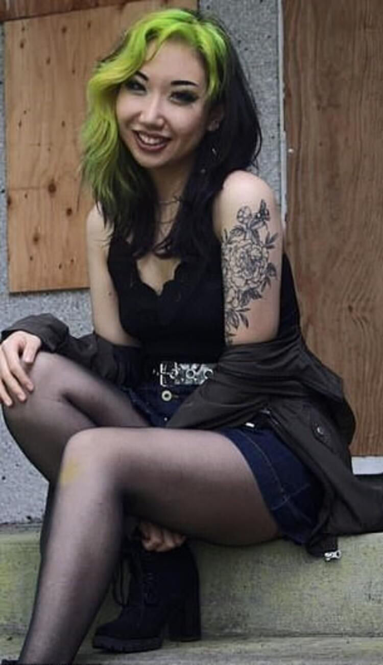 Ayağıyla kafasını ezip eziyet etti polis şiddet ülkeyi ayağa kaldırdı aya - Resim: 1