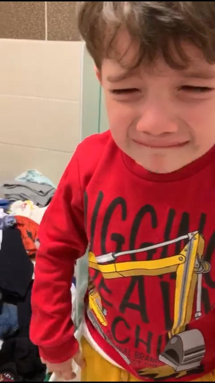 Rektörün 4 yaşındaki oğlundan koronavirüs tedbiri görüntüleri ilgi çekti - Resim: 1