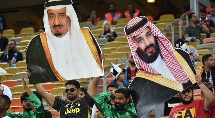 Suudi Arabistan'da kadınlar bir yıl sonra stada alındılar - Resim: 3