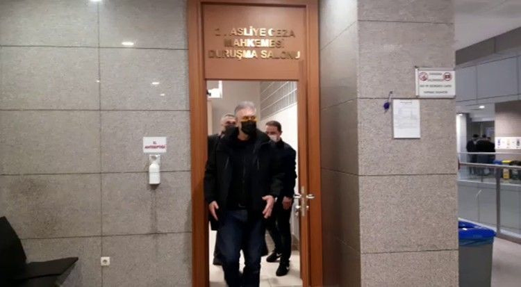 Tamer Karadağlı sosyal medyada kendisine hakaret eden kişiden şikayetçi oldu - Resim: 1