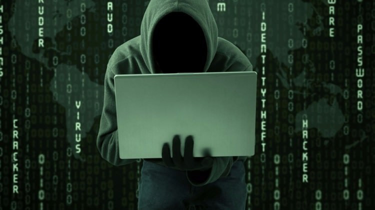 Ünlü isimlerin hesaplarını işte böyle çaldılar! - Resim: 1