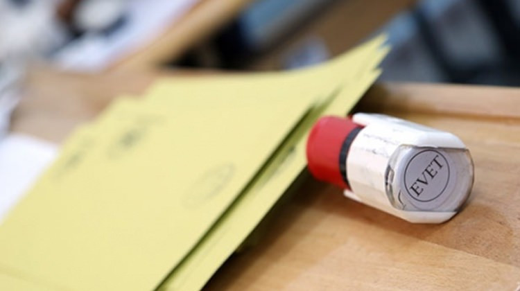 Adil Gür referandum anket sonuçlarından çıkan Kürt bombası! - Resim: 4