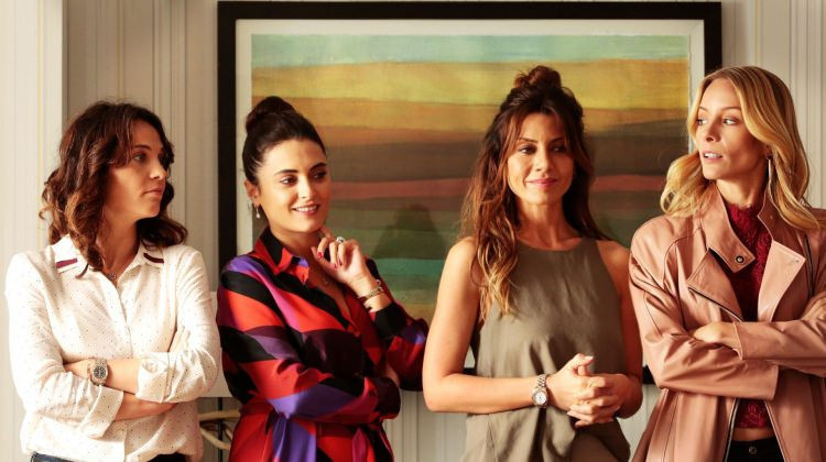 Ufak Tefek Cinayetler dizisinde  şoke eden ayrılık! - Resim: 1