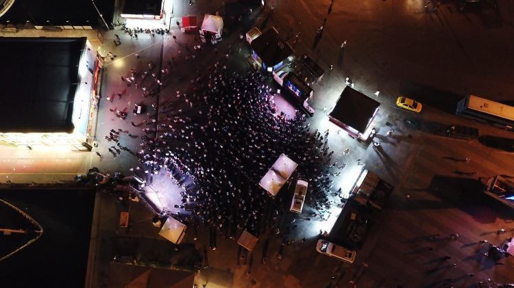 Türkiye dün gece İmamoğlu-Yıldırım canlı yayınına kilitlendi! İşte o anlardan ilginç kareler - Resim: 3